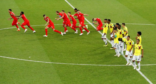 ĐT Anh đã có chiến thắng trước Colombia rất nhọc nhằn và phải giải quyết trên chấm lưu lưu