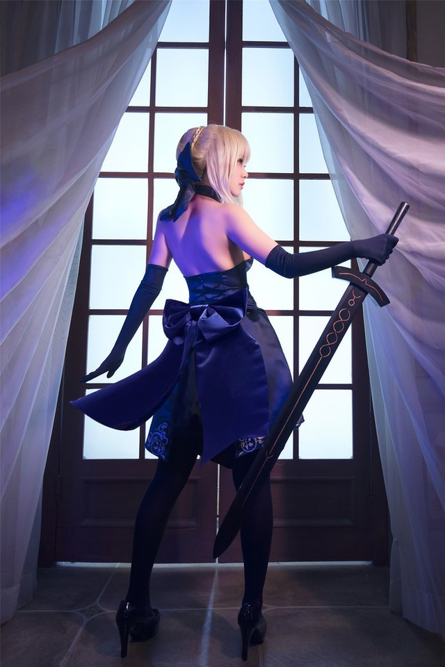 Cosplay nàng Saber tuyệt đẹp trong game hot Fate/Grand Order - Ảnh 12.