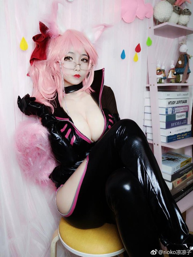 Chảy máu mũi với cosplay nàng cáo Tamamo-no-Mae siêu gợi cảm - Ảnh 3.