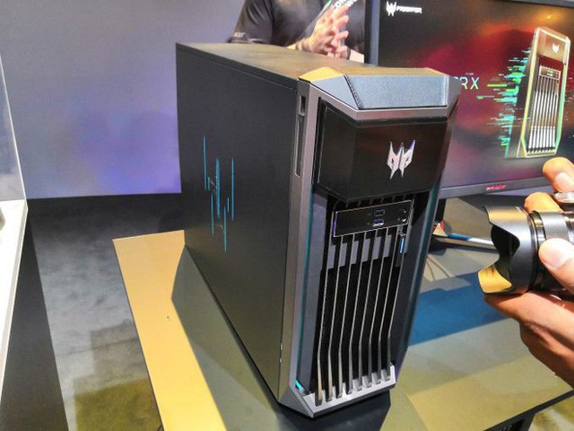 [IFA 2018] Acer trình làng gaming PC cực khủng Predator X: được trang bị 2 bộ xử lý Intel Xeon, 12 khe RAM - Ảnh 1.