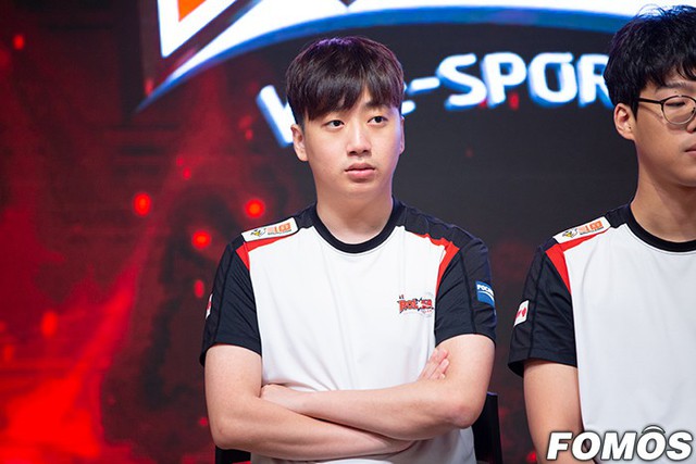 Toàn cảnh buổi họp báo chung kết LCK mùa Hè 2018: KT Rolster không ngần ngại chỉ ra điểm yếu của Griffin - Ảnh 9.