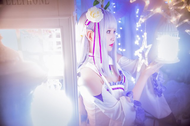 Cosplay tuyệt đẹp về nàng công chúa tóc trắng Emilia trong Re:Zero - Ảnh 9.