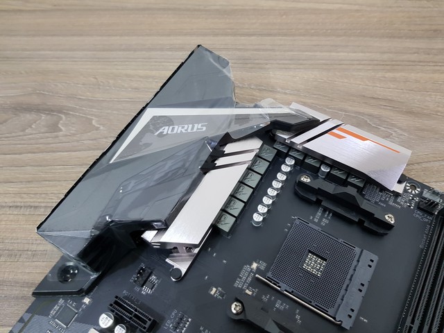 Gigabyte B450 Aorus Pro: Bo mạch chủ tuyệt vời cho những máy tính chơi game tầm trung - Ảnh 8.