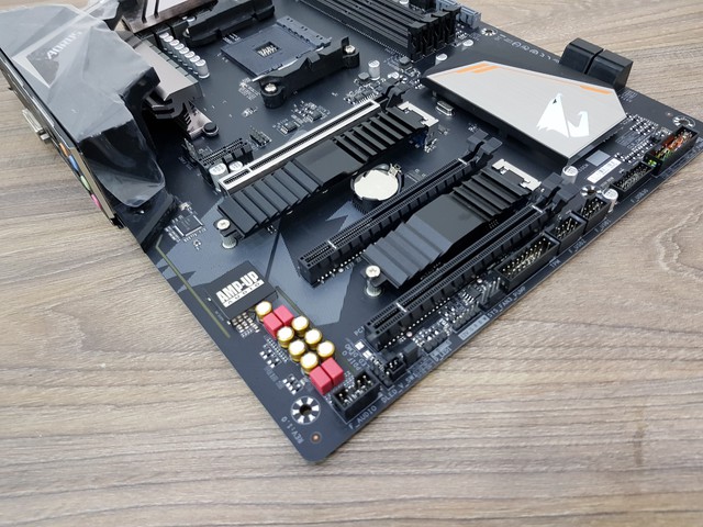 Gigabyte B450 Aorus Pro: Bo mạch chủ tuyệt vời cho những máy tính chơi game tầm trung - Ảnh 6.