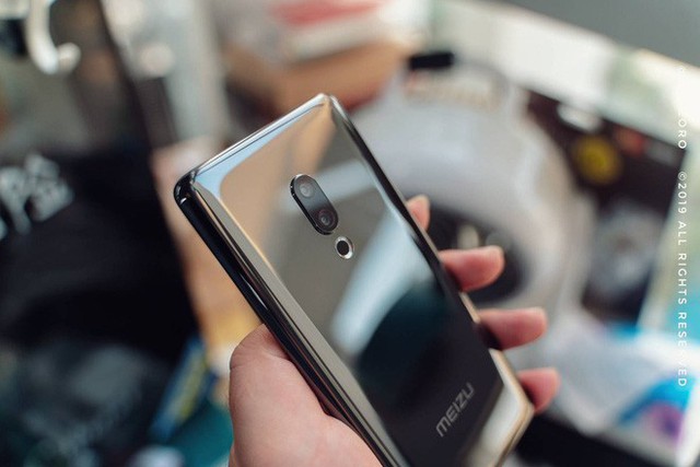 Cận cảnh Meizu Zero: Smartphone không lỗ đầu tiên trên thế giới - Ảnh 1.
