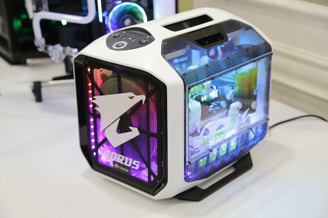 Ngắm loạt PC đẹp ngất ngây của game thủ Hà Thành mới tham dự offline độ case The Beauty Of X Power - Ảnh 19.