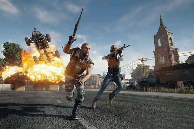 Góc xấu tính: PUBG Mobile ban luôn streamer nổi tiếng vì cả gan chơi Call of Duty Mobile trên sóng - Ảnh 3.