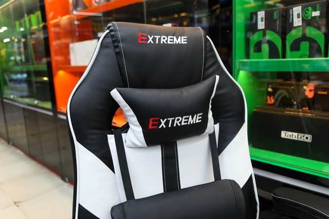 Trên mông Extreme Zero X: Ghế gaming ngày càng rẻ và ngon - Ảnh 2.