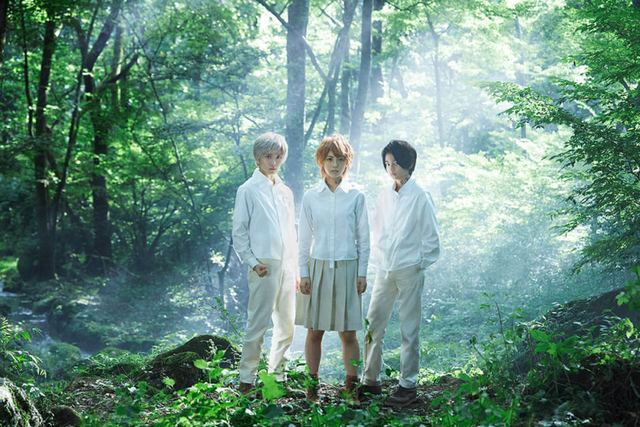 Hé lộ những hình ảnh tuyệt đẹp đầu tiên của Promised Neverland live action! - Ảnh 3.