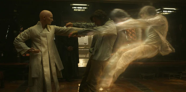 Cổng không gian và những chiêu thức bá đạo mà Doctor Strange đã từng sử dụng trong MCU (P1) - Ảnh 1.
