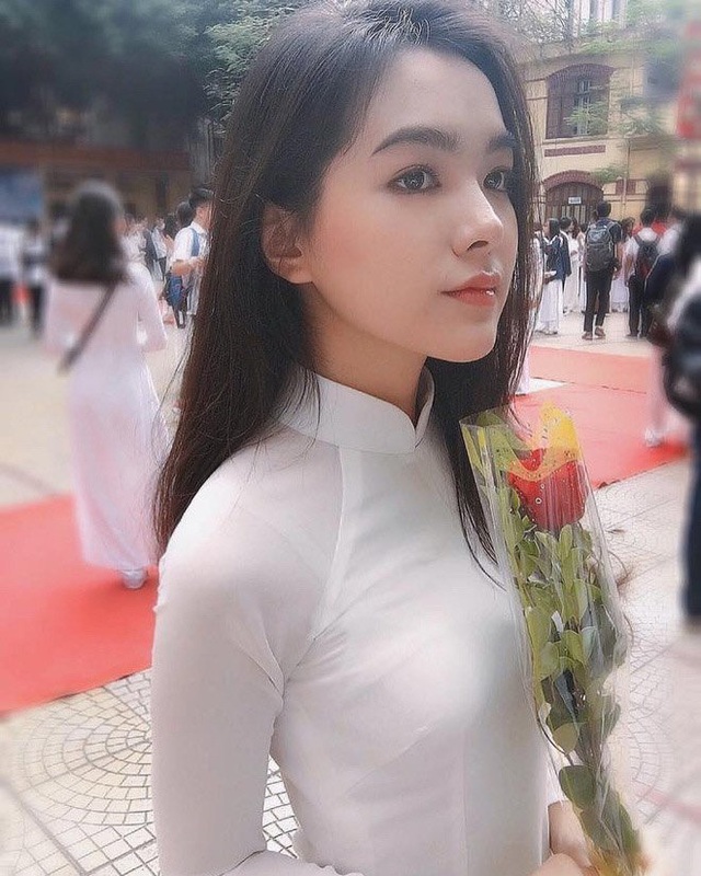 Mang trong mình 3 dòng máu: Việt - Trung - Thái, hot girl 17 tuổi xinh đẹp khiến cộng đồng mạng xao xuyến - Ảnh 2.