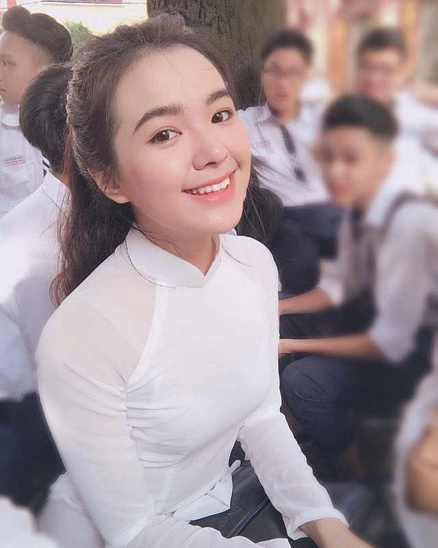 Mang trong mình 3 dòng máu: Việt - Trung - Thái, hot girl 17 tuổi xinh đẹp khiến cộng đồng mạng xao xuyến - Ảnh 3.