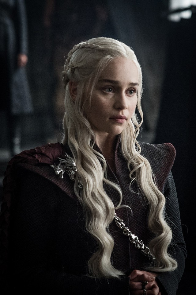 Game of Thrones: 9 chi tiết ẩn dụ qua trang phục của Mẹ Rồng mà bạn không để ý - Ảnh 9.