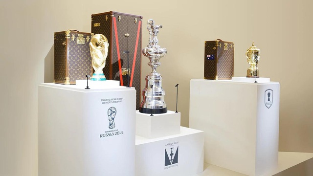 LMHT: Lộ diện hộp đựng cup vô địch CKTG 2019 Louis Vuitton, trận Chung kết thế giới sẽ ngập tràn hàng hiệu - Ảnh 1.