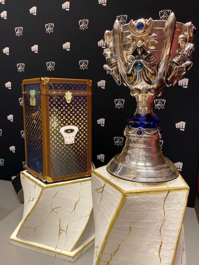 LMHT: Lộ diện hộp đựng cup vô địch CKTG 2019 Louis Vuitton, trận Chung kết thế giới sẽ ngập tràn hàng hiệu - Ảnh 5.