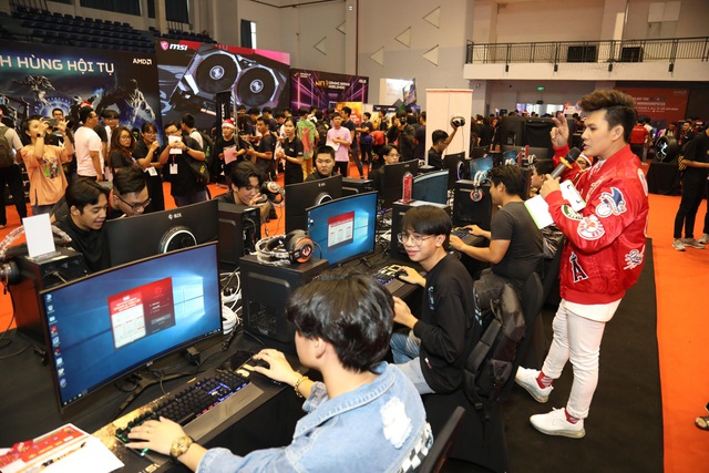 AMD tổ chức buổi offline hoành tráng tại Việt Nam, các fan đội đỏ còn được giao lưu thỏa thích với cô giáo My - Ảnh 15.