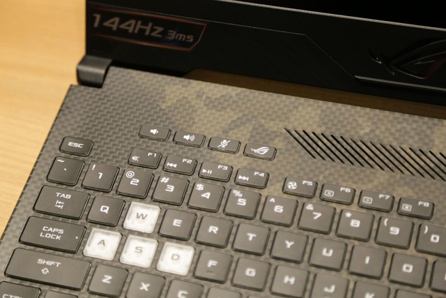 Trải nghiệm laptop gaming Asus ROG Strix SCAR II mới nâng cấp RTX: Hiệu năng cực tốt - Ảnh 15.