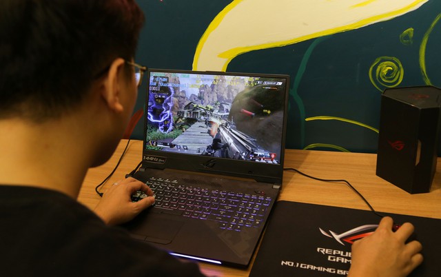 Trải nghiệm laptop gaming Asus ROG Strix SCAR II mới nâng cấp RTX: Hiệu năng cực tốt - Ảnh 21.