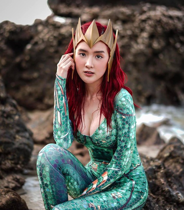 Ngẩn ngơ với bộ ảnh cosplay nàng công chúa Mera nóng bỏng trong Aquaman - Ảnh 2.