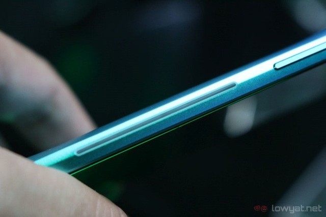 Săm soi Xiaomi Black Shark 2 - Vị vua smartphone gaming mới ra mắt - Ảnh 8.