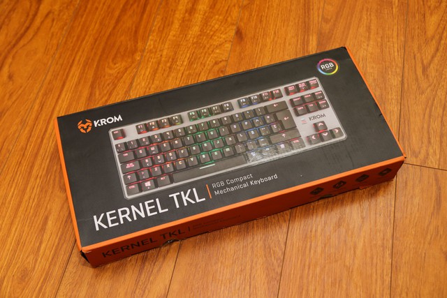 Trải nghiệm Krom Kernel TKL: Bàn phím cơ gaming nhỏ gọn, chắc chắn, RGB đẹp mắt  - Ảnh 1.