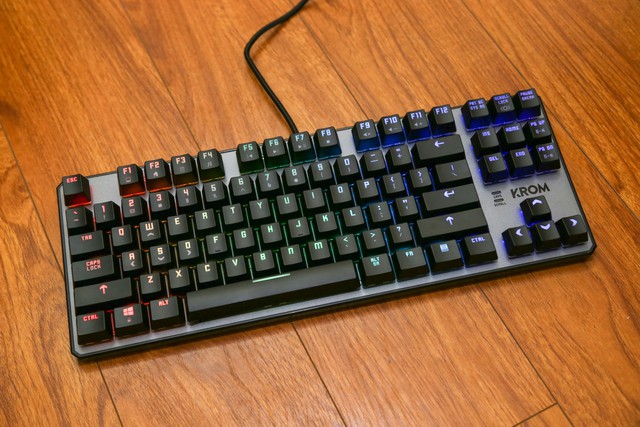 Trải nghiệm Krom Kernel TKL: Bàn phím cơ gaming nhỏ gọn, chắc chắn, RGB đẹp mắt  - Ảnh 9.