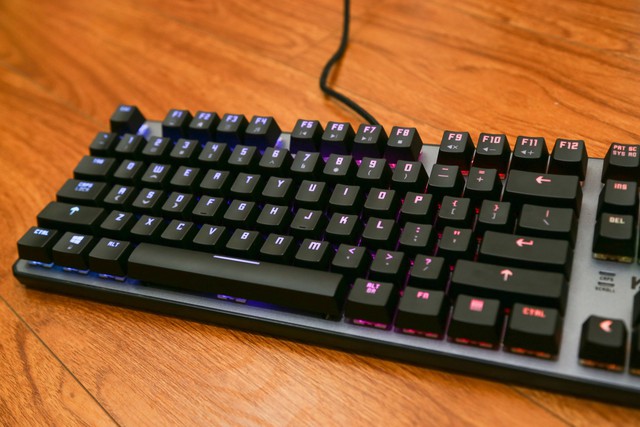 Trải nghiệm Krom Kernel TKL: Bàn phím cơ gaming nhỏ gọn, chắc chắn, RGB đẹp mắt  - Ảnh 12.