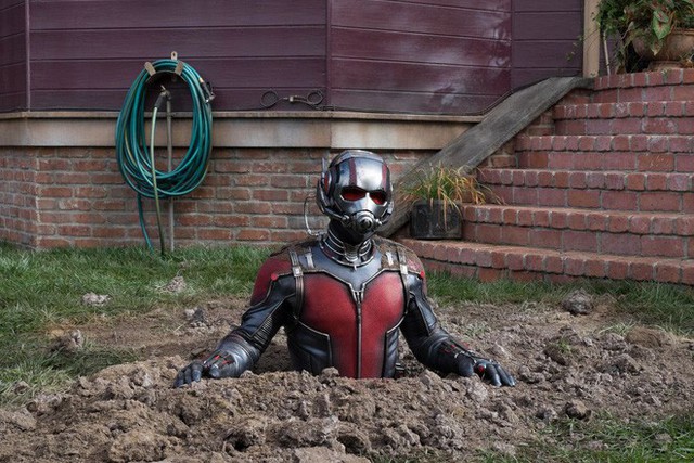 Đằng sau giả thuyết cực mệt trên Reddit: Ant-Man thu nhỏ rồi hóa khổng lồ xé tan bàn tọa của Thanos - Ảnh 3.