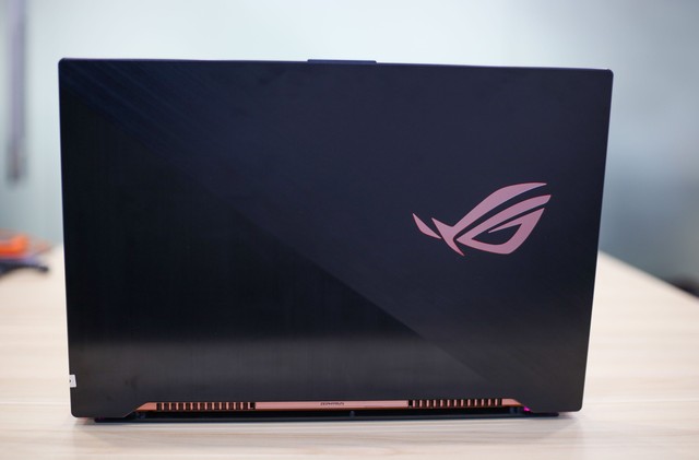 Trải nghiệm nhanh ROG Zephyrus S GX701 - Laptop gaming 17 inch mỏng nhất thế giới mới về Việt Nam - Ảnh 16.