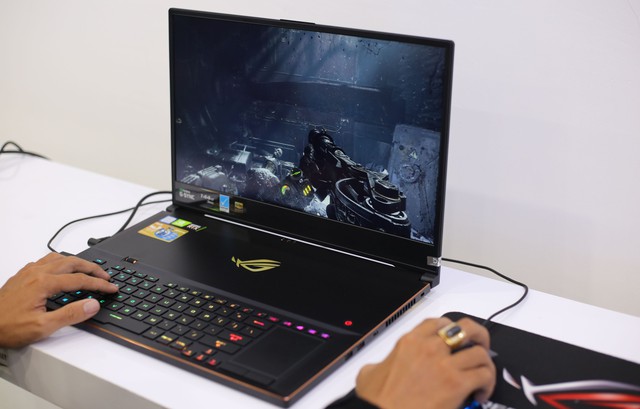 Trải nghiệm nhanh ROG Zephyrus S GX701 - Laptop gaming 17 inch mỏng nhất thế giới mới về Việt Nam - Ảnh 19.