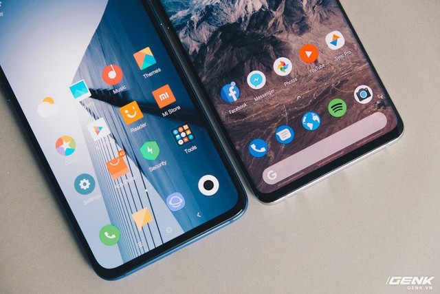 Samsung Galaxy S10+ vs. Xiaomi Mi 9: Cùng cấu hình mạnh, 3 camera, cảm biến vân tay dưới màn hình, liệu S10+ có đáng mức giá gấp đôi? - Ảnh 4.