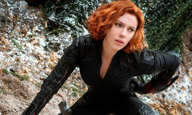 Trước thềm Avengers: Endgame - Black Widow bị cánh săn ảnh đuổi theo ráo riết đến nỗi... phải vào sở cảnh sát trình báo - Ảnh 2.