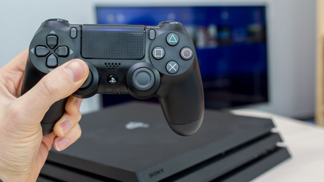 PS5 sắp ra nhưng đây là 8 lý do khẳng định thời điểm hoàn hảo nhất để mua một máy PS4 - Ảnh 1.