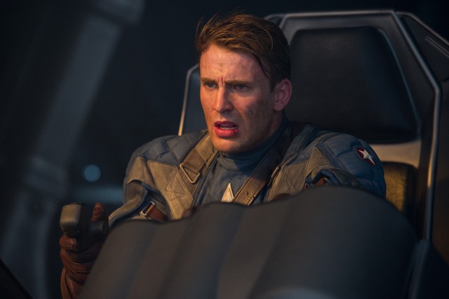 9 khoảnh khắc đáng nhớ nhất của Captain America trong vũ trụ điện ảnh Marvel - Ảnh 3.