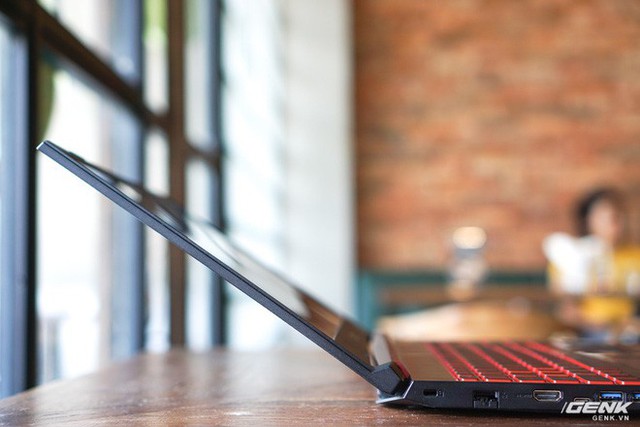 Cận cảnh laptop Acer Nitro 5 phiên bản 2019 tại Việt Nam: viền màn hình đã mỏng hơn, trang bị CPU Core i9 và NVIDIA GTX 16 Series - Ảnh 12.