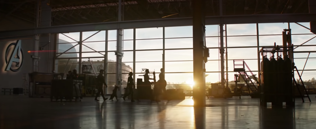 Avengers: Endgame - 11 chi tiết Marvel đánh lừa fan khi xuất hiện ở trailer nhưng không hề có trong phim - Ảnh 5.