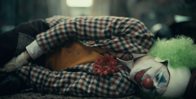 Joker 2019 tung Teaser Trailer đầu tiên: Hoàng tử tội phạm chào đời! - Ảnh 4.