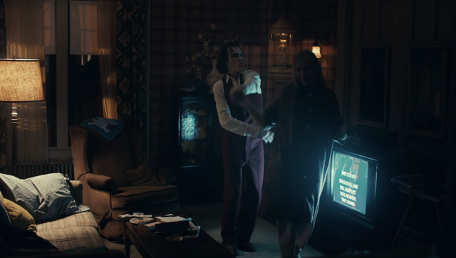Joker 2019 tung Teaser Trailer đầu tiên: Hoàng tử tội phạm chào đời! - Ảnh 6.