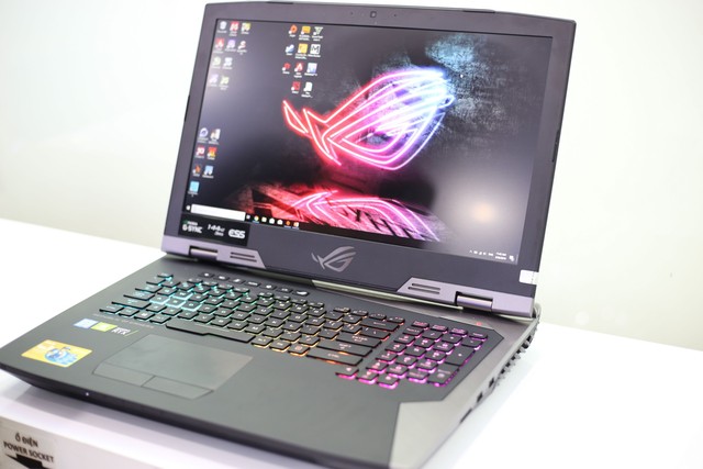 Asus ROG G703GX - Laptop gaming quái vật với CPU i9, RTX 2080 không những chơi game mượt mà còn giúp game thủ tăng cường sức khỏe - Ảnh 10.