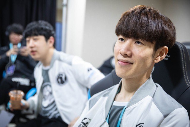 LMHT: Lịch thi đấu Bán kết MSI 2019 - Invictus Gaming đụng độ Team Liquid, SKT đối đầu khắc tinh G2 - Ảnh 1.