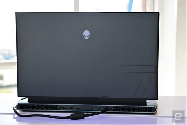 [Computex 2019] Dell ra mắt laptop Alienware m15 và m17 (2019) với thiết kế sci-fi, bàn phím gõ sướng hơn, thêm Intel Core i9-9980HK và card đồ họa RTX2080 - Ảnh 5.