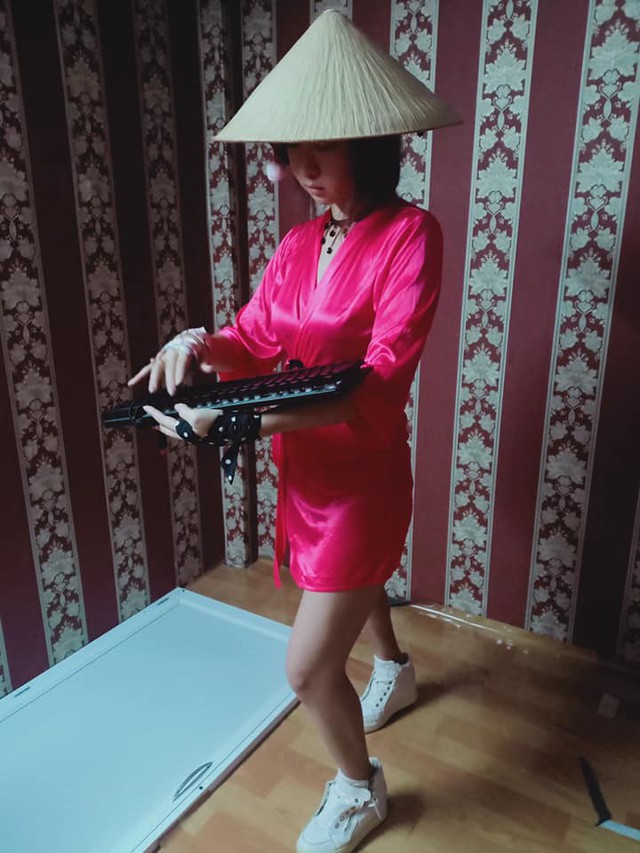 Quặn ruột với đặc sản cosplay cây nhà lá vườn của game thủ Việt: Áo mưa, túi nilon vẫn đẹp lung linh - Ảnh 21.