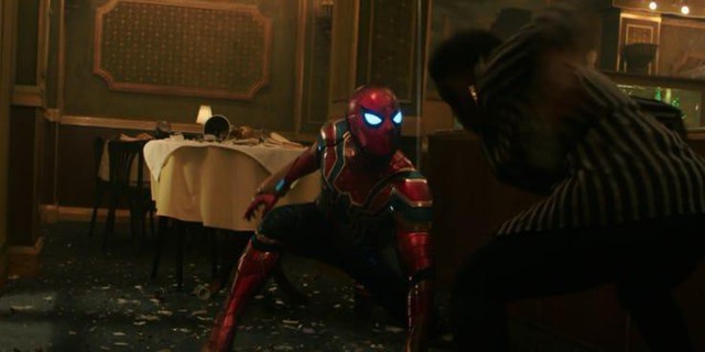 8 câu hỏi xoay quanh bộ đồ Iron Spider mà Tony Stark làm tặng Người Nhện - Ảnh 3.