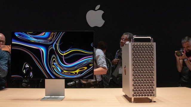 Apple gây sốc với Mac Pro 2019 giá 250 triệu, thiết kế dị toàn lỗ là lỗ - Ảnh 1.