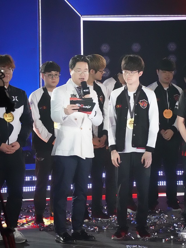 LMHT: Lên ngôi tại Rift Rivals 2019, Faker vĩ đại lại xô đổ thêm một kỷ lục mới - Ảnh 2.