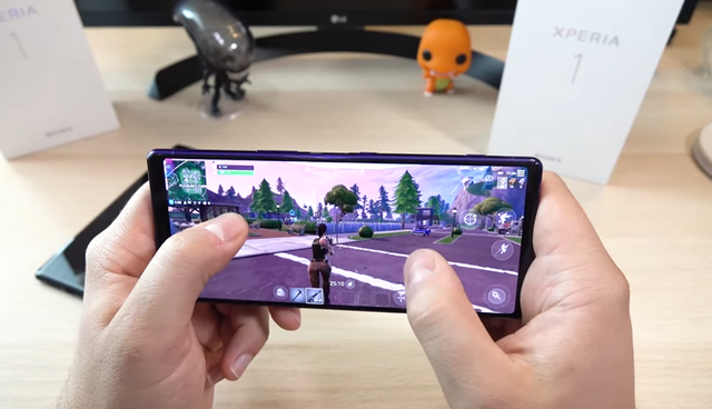 Thử chơi game trên màn hình siêu dài 21:9 của Sony Xperia 1 - Ảnh 1.