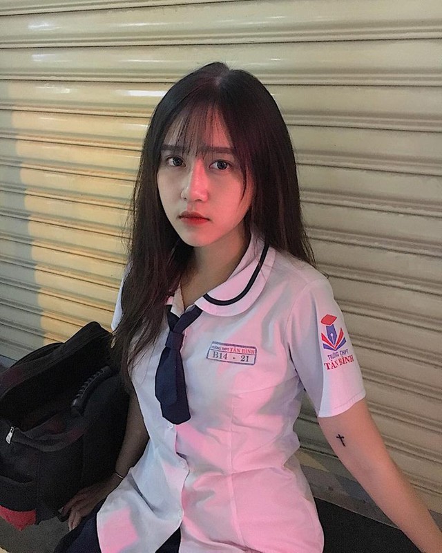 Xuất hiện cô nàng hot girl 2k1 xinh như búp bê, nhưng vòng một mới là điểm tạo nên sự chú ý - Ảnh 29.