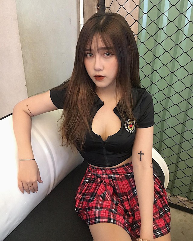 Xuất hiện cô nàng hot girl 2k1 xinh như búp bê, nhưng vòng một mới là điểm tạo nên sự chú ý - Ảnh 13.