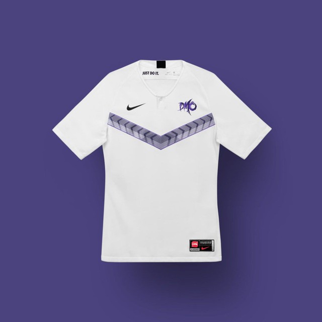 LMHT: Nike ra mắt mẫu áo thi đấu mới toanh cho các game thủ LPL mùa giải 2020 - Ảnh 1.