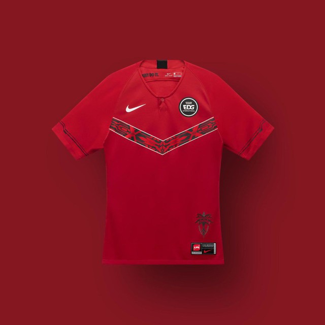 LMHT: Nike ra mắt mẫu áo thi đấu mới toanh cho các game thủ LPL mùa giải 2020 - Ảnh 3.